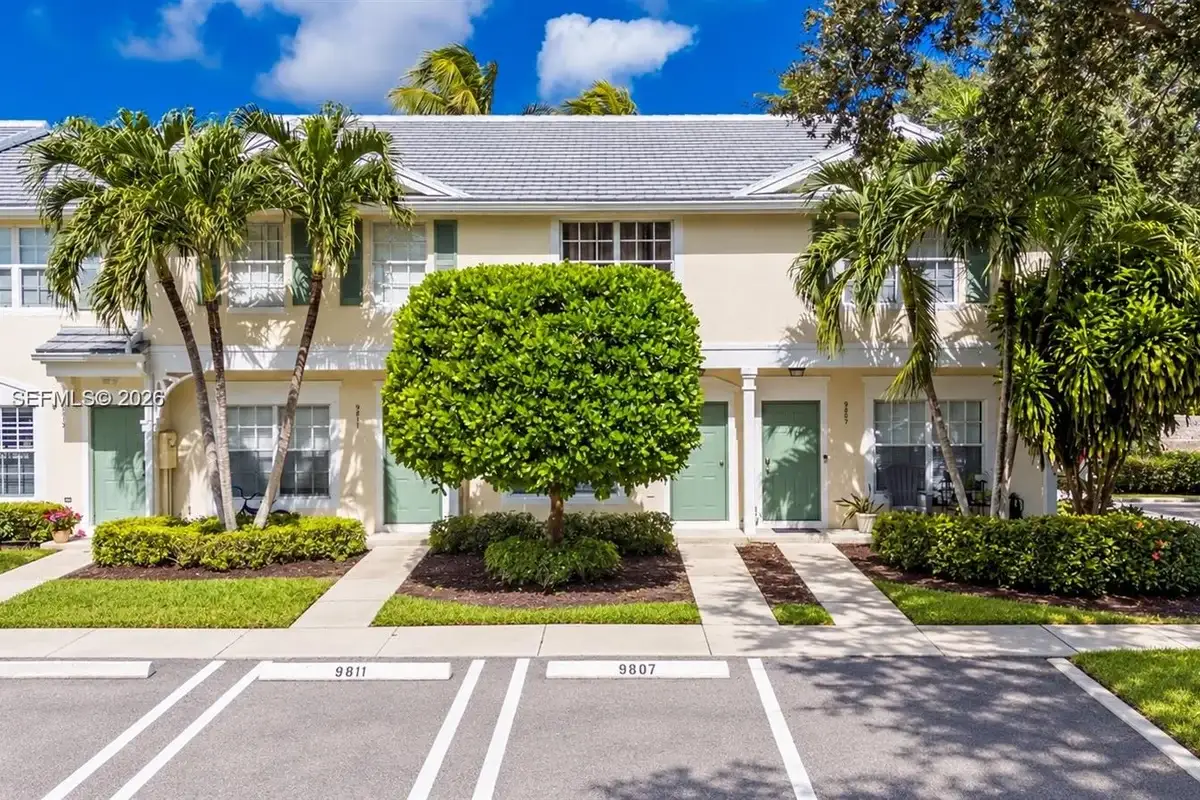 9807 NW 57th Manor, Coral Springs: photo 1 of 42