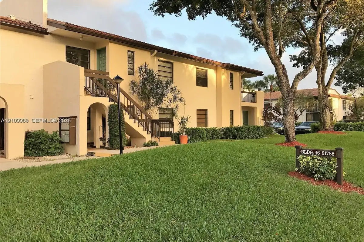 21785 Cypress Dr #46H, Boca Raton: photo 1 of 24