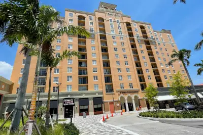 651 Okeechobee Blvd #409, West Palm Beach: photo 1 of 41