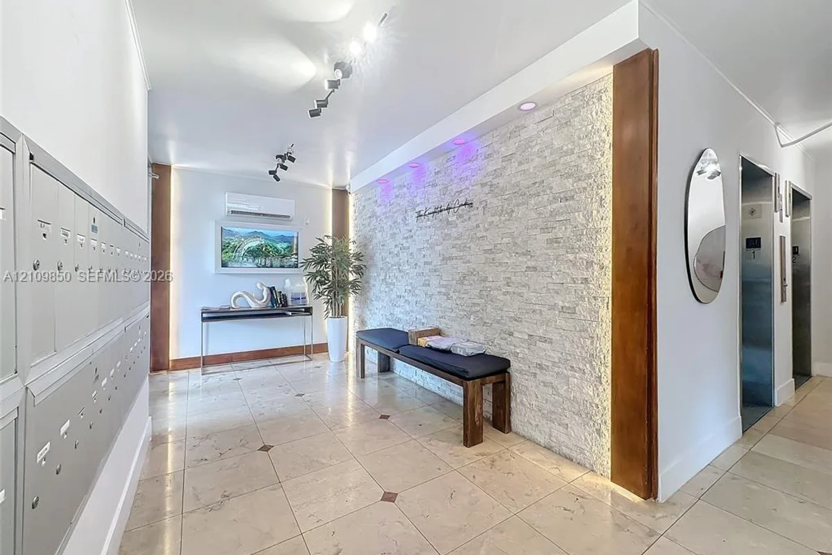 7133 Bay Dr #705, Miami Beach: photo 1 of 38