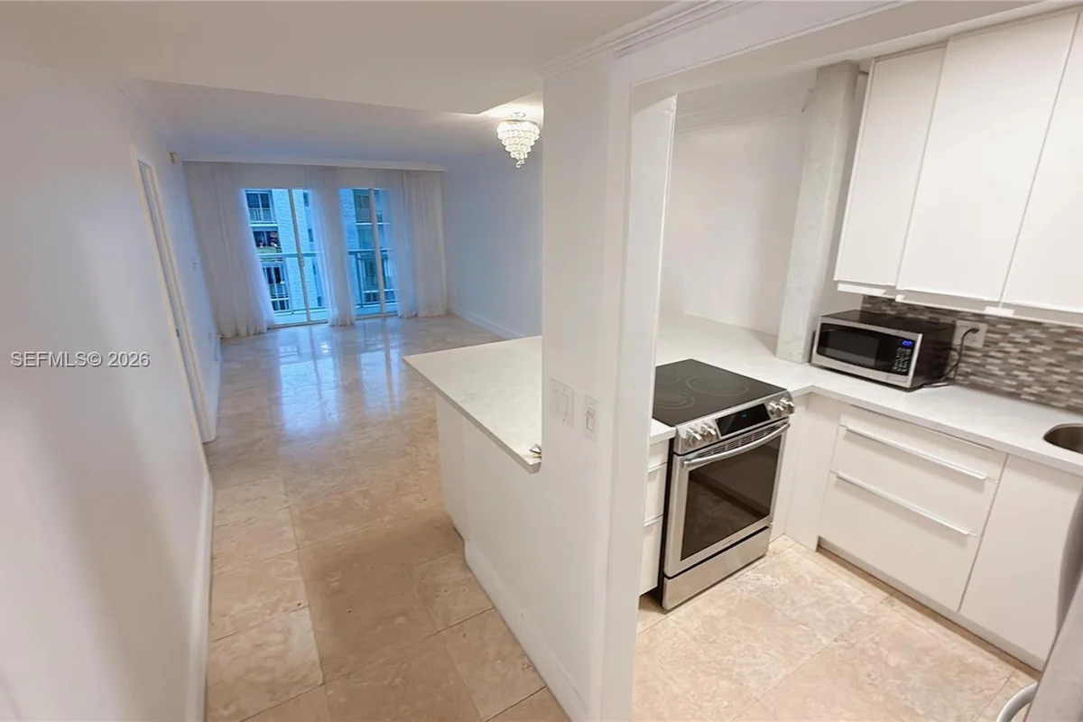 1345 Lincoln Rd #604, Miami Beach: photo 1 of 16
