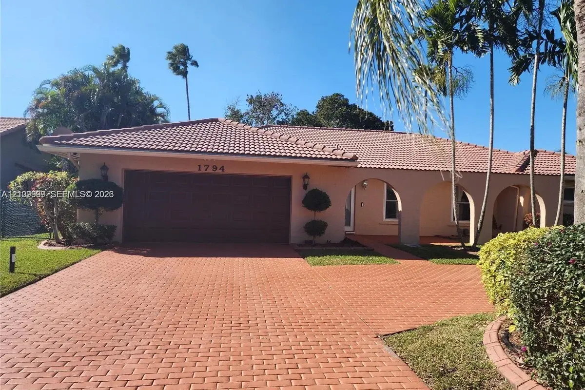 1794 NW 112th Ter, Coral Springs: photo 1 of 38