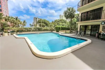 2029 N Ocean Blvd #110, Fort Lauderdale: photo 1 of 14