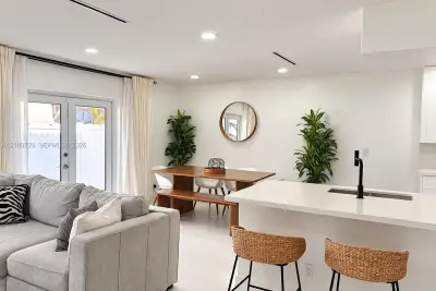 12665 SW 54th Ct, Miramar: photo 1 of 32