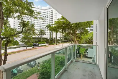 1035 West Ave #201, Miami Beach: photo 1 of 19