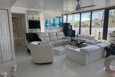 2017 S Ocean Dr #208, Hallandale Beach: photo 1 of 10