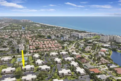 1420 Ocean Way #29A, Jupiter: photo 1 of 45