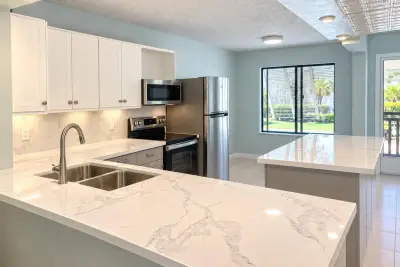 10155 Mangrove Dr #204, Boynton Beach: photo 1 of 16