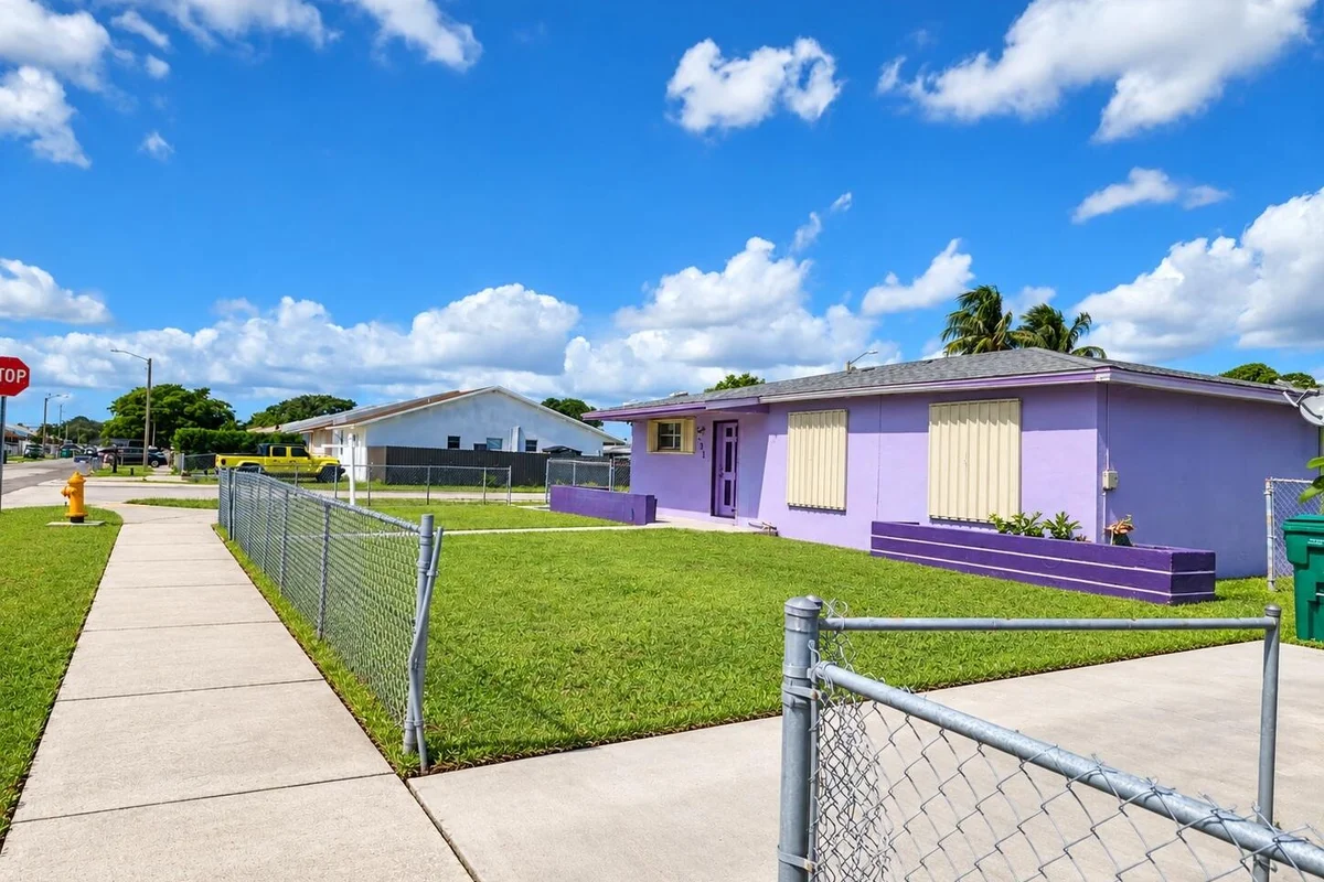 3431 NW 194th Ter, Miami Gardens: photo 1 of 1