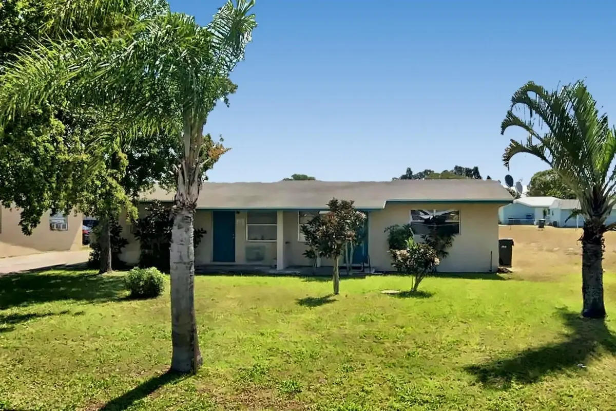 127 NW 13th Ave, Delray Beach: photo 1 of 1