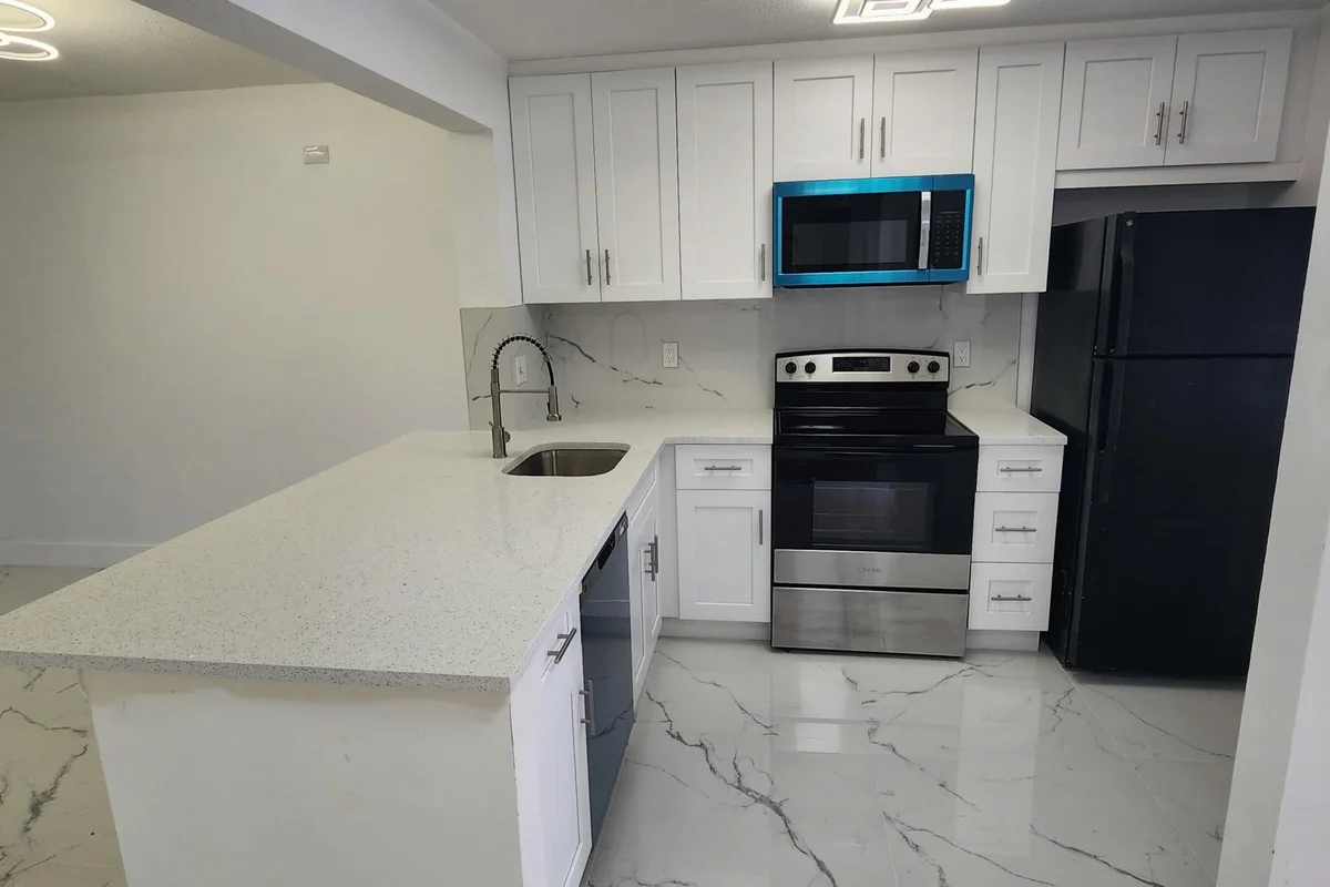 21938 Remsen Ter #101, Boca Raton: photo 1 of 23