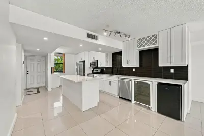 2768 Carambola Cir S #302, Coconut Creek: photo 1 of 55