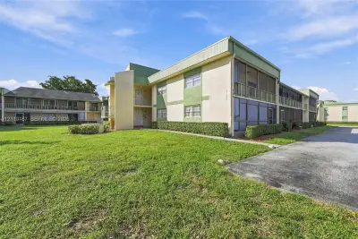 4132 NW 88th Ave #102, Coral Springs: photo 1 of 25