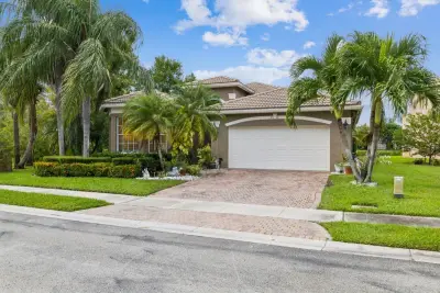 5521 Albin Dr, Lake Worth: photo 1 of 40