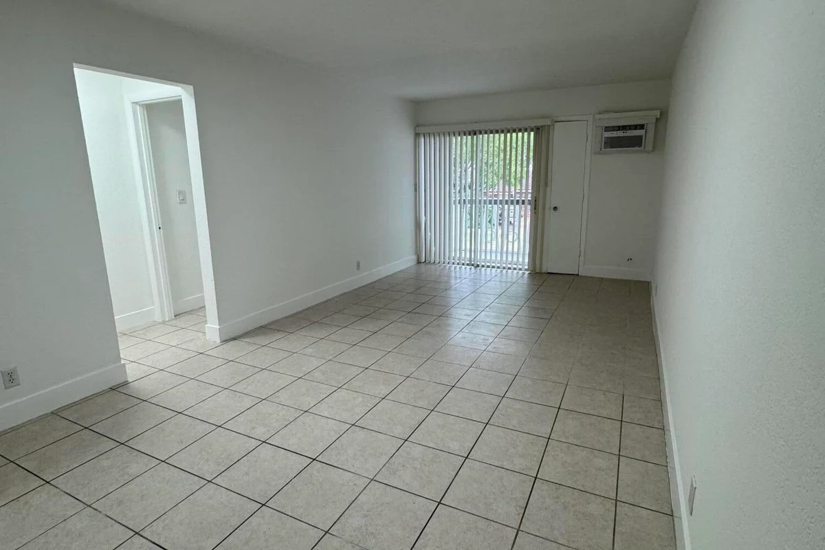 510 Lake Shore Dr #35, Lake Park: photo 1 of 9