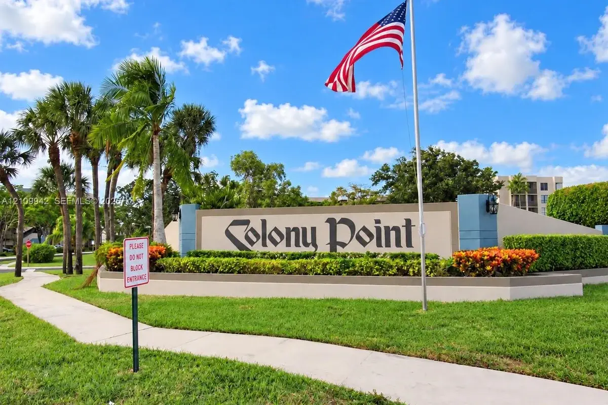 1101 Colony Point Cir #423, Pembroke Pines: photo 1 of 23