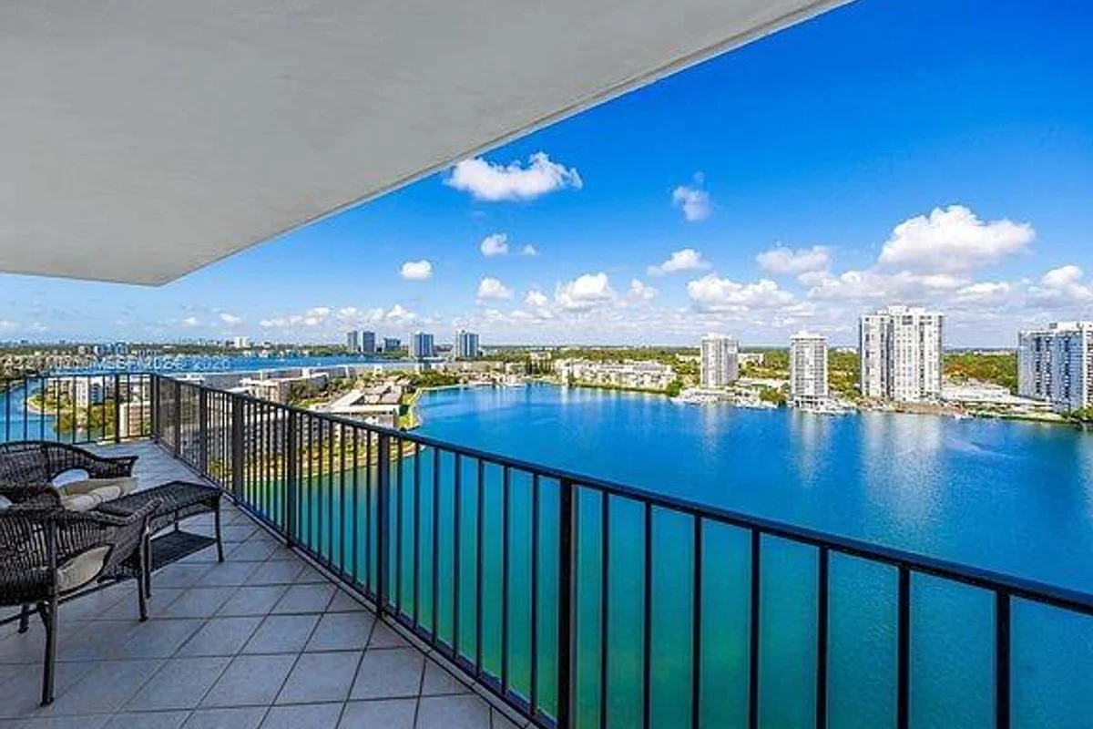 18151 NE 31st Ct #1917, Aventura: photo 1 of 2