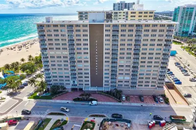 133 N Pompano Beach Blvd #504, Pompano Beach: photo 1 of 59