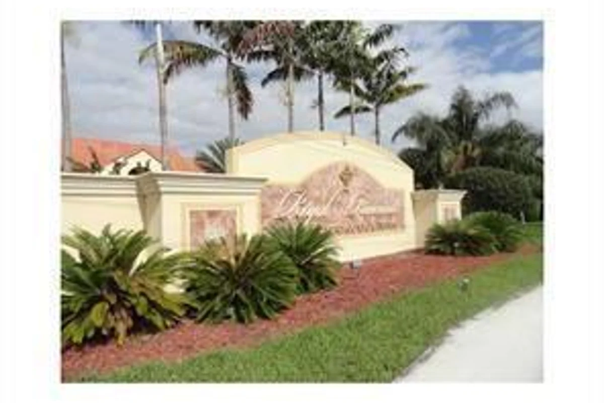 1245 SW 46th Ave #1210, Pompano Beach: photo 1 of 8