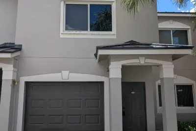 280 Crestwood Cir #205, Royal Palm Beach: photo 1 of 22