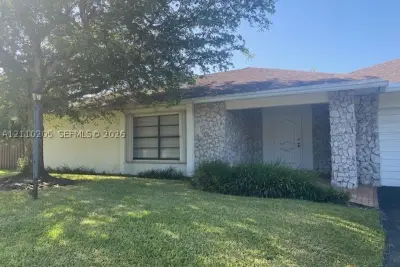 11540 SW 96th Ter, Miami: photo 1 of 1