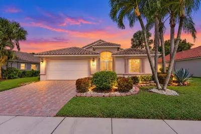 7625 Caprio Dr, Boynton Beach: photo 1 of 51