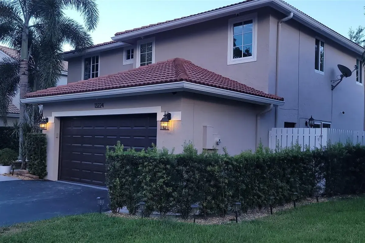 13224 NW 12th Ct, Sunrise: photo 1 of 42