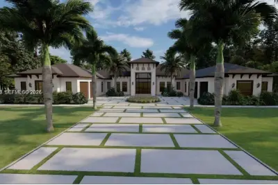 24080 SW 212th Ave, Homestead: photo 1 of 19