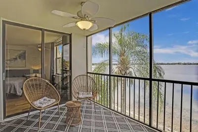109 Lake Emerald Dr #305, Oakland Park: photo 1 of 29