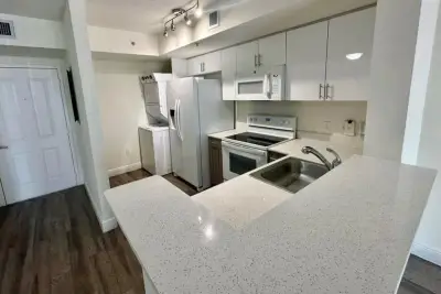 18335 NW 68 Ave #255-203, Hialeah: photo 1 of 15