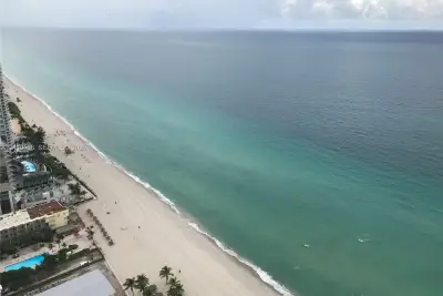 18201 Collins Ave #5104, Sunny Isles Beach: photo 1 of 45