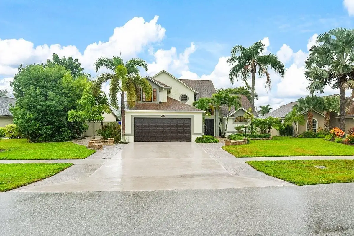 1551 Yachtman Pl, Wellington: photo 1 of 46