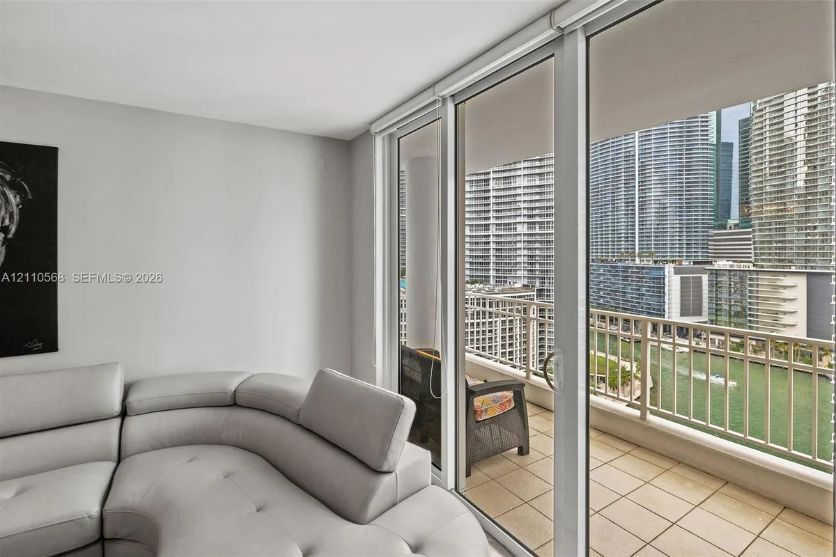 801 Brickell Key Blvd #2006, Miami: photo 1 of 44