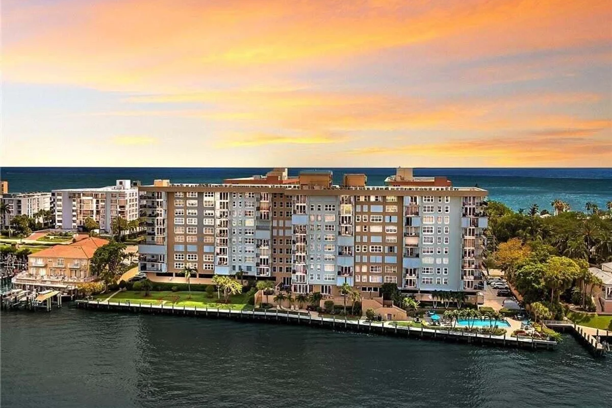 1150 Hillsboro Mile #202, Hillsboro Beach: photo 1 of 42