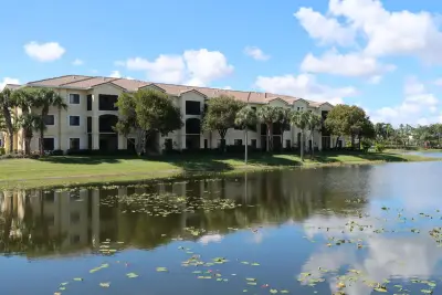 2725 Anzio Ct #106, Palm Beach Gardens: photo 1 of 7