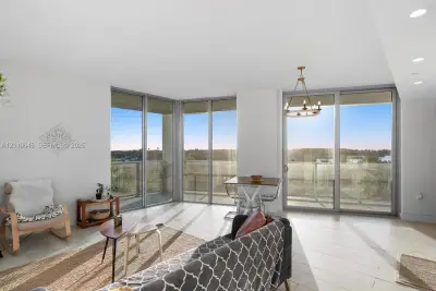 2000 Metropica Way #404, Sunrise: photo 1 of 32