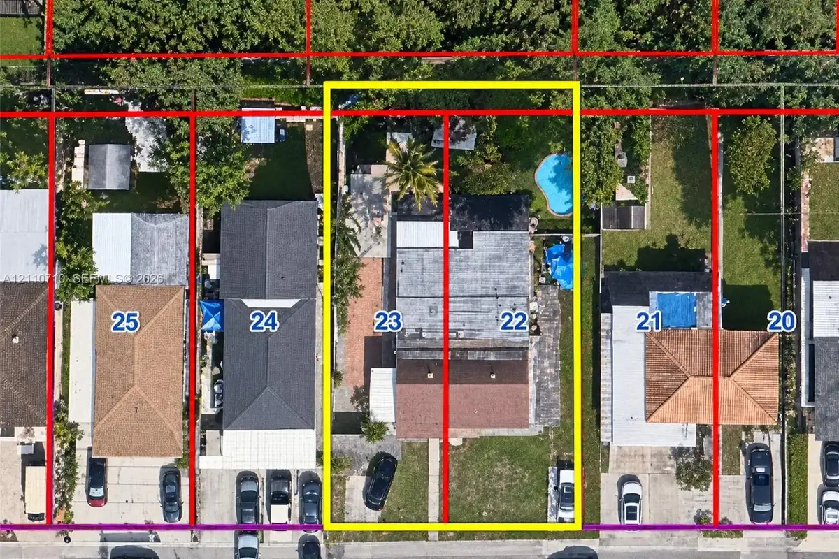 751 E 35th St, Hialeah: photo 1 of 1