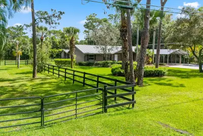 4692 122nd Dr N, West Palm Beach: photo 1 of 56