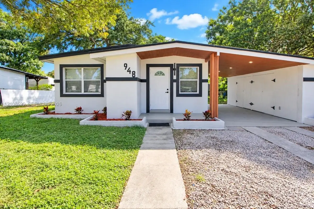 948 NW 14th Ct, Fort Lauderdale: photo 1 of 41