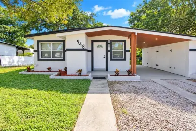 948 NW 14th Ct, Fort Lauderdale: photo 1 of 41