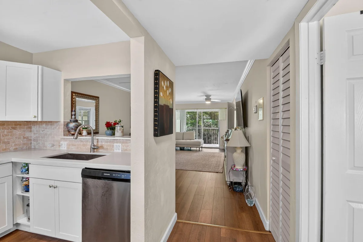 150 Lake Meryl Dr #244, West Palm Beach: photo 1 of 47
