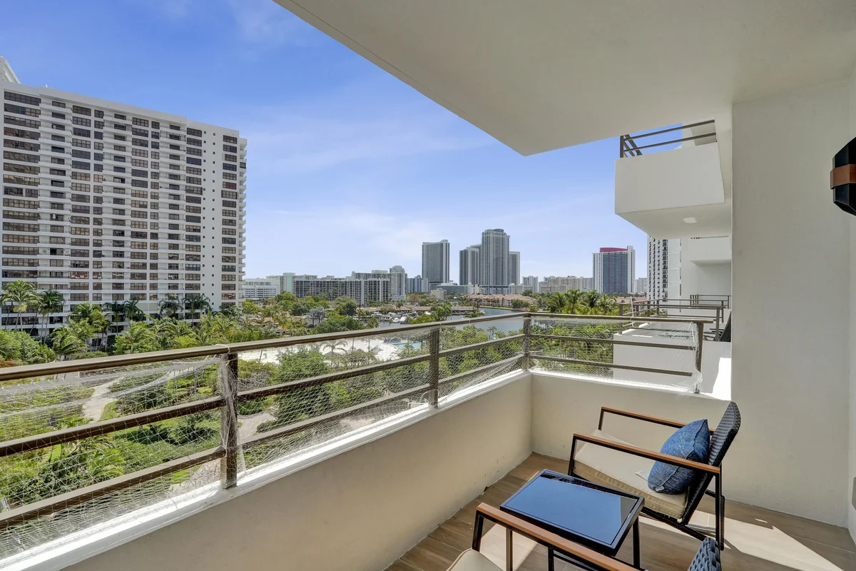 600 Three Islands Blvd #615, Hallandale Beach: photo 1 of 40