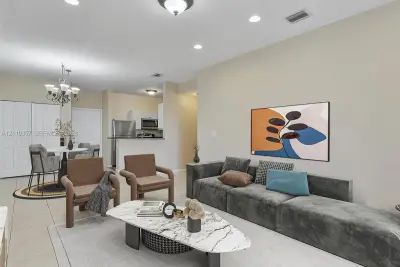 85 Gulfstream Rd #105A, Dania Beach: photo 1 of 44