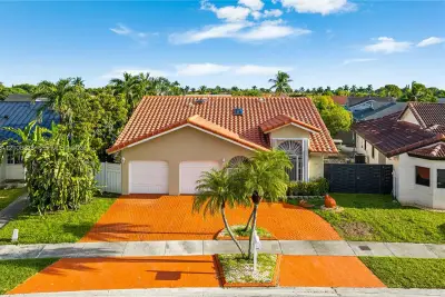 14348 SW 50th St, Miami: photo 1 of 35