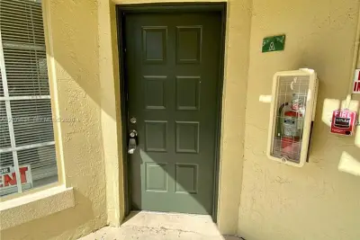 18312 NW 68th Ave #A, Hialeah: photo 1 of 28