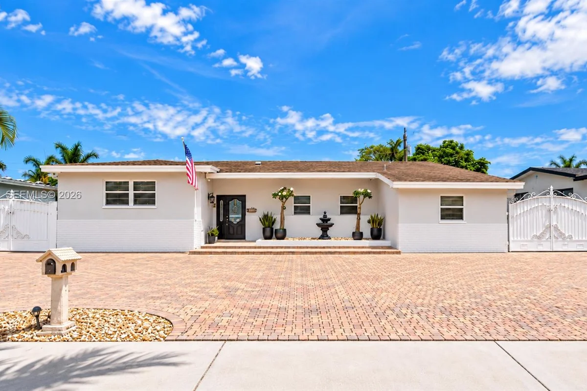 1720 SW 84th Ave, Miami: photo 1 of 1