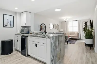 1801 N Flagler Dr #611, West Palm Beach: photo 1 of 34