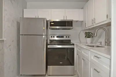238 Chatham L, West Palm Beach: photo 1 of 40