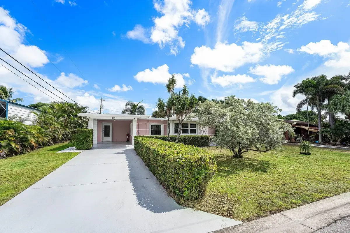418 Virginia Dr, Palm Springs: photo 1 of 41