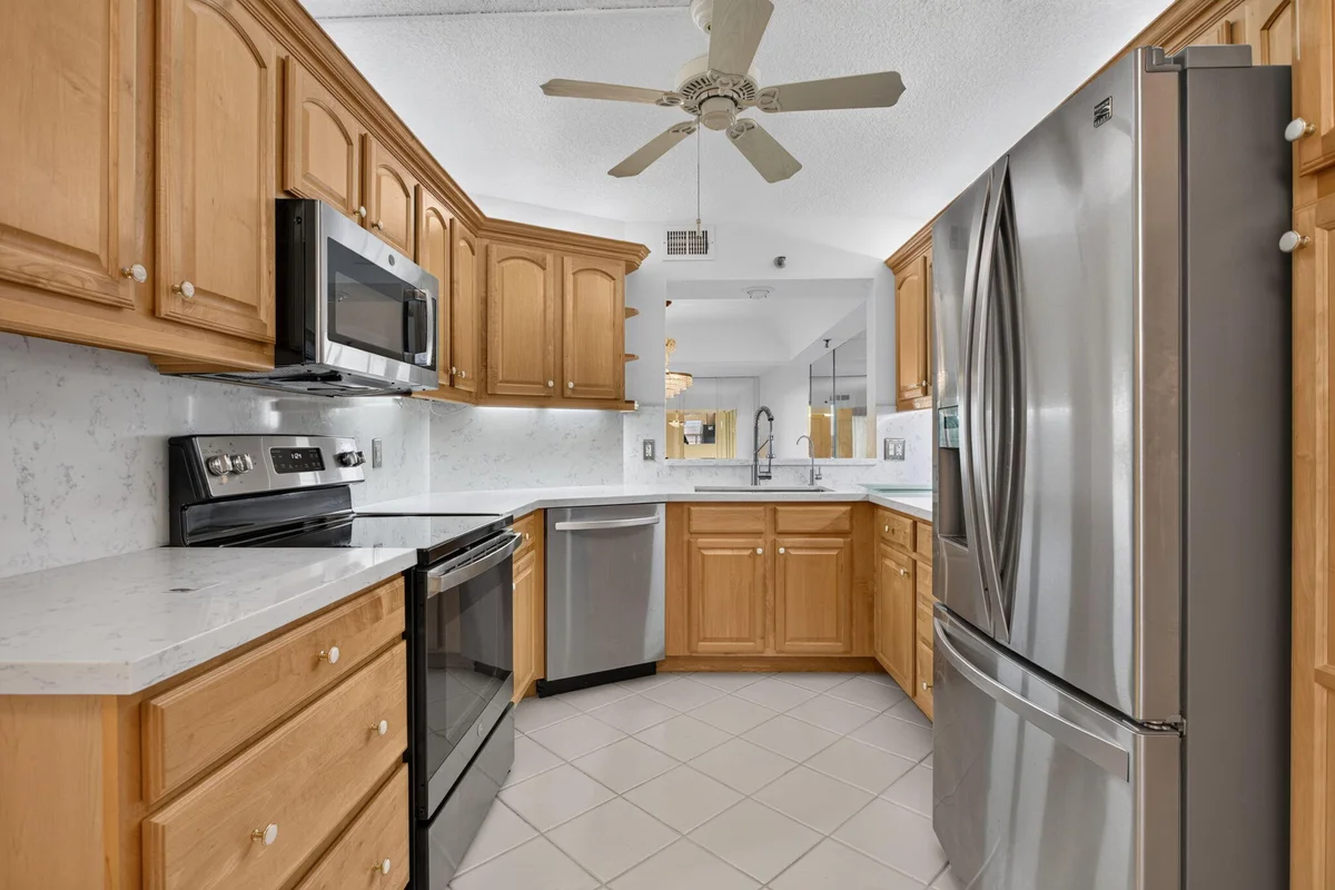 9220 SW 14th St #3502, Boca Raton: photo 1 of 41